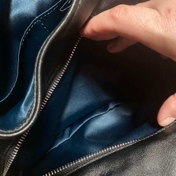 Purses - Picture 4 of 10